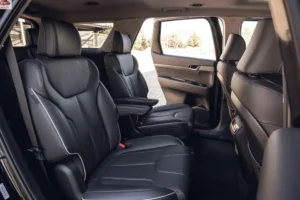 مقاعد هيونداي باليسيد 2024 الصف الثاني