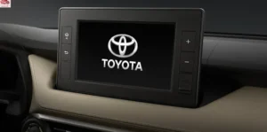 شاشة تويوتا يارس 2024