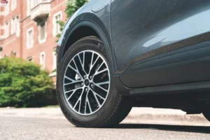 خلفية فورد اسكيب 2024