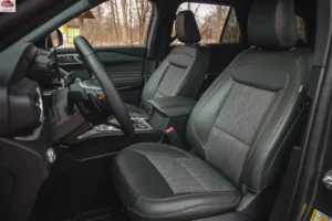 مقاعد فورد إكسبلورر 2024 الأمامية