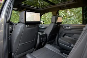 شاشات ترفيه مقاعد شيفروليه سوبربان 2024