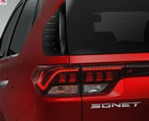 شاشة كيا سونيت 2024