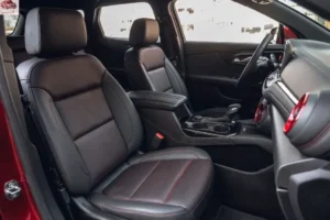 مقاعد شيفروليه بليزر 2024 الأمامية