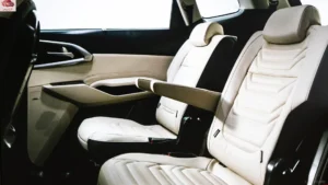 مقاعد كيا كارينز 2024