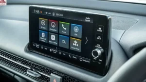 شاشة هوندا ZR-V 2024