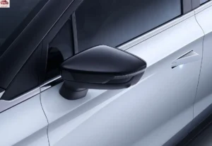 مرايا جيلي جيومتري سي 2024 الجانبية