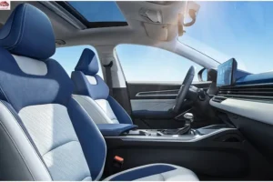 مقاعد جيلي إمجراند 2024 الأمامية