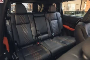 مقاعد ميتسوبيشي أوتلاندر 2024 الصف الثاني