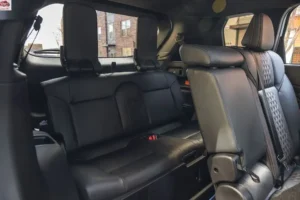 مقاعد ميتسوبيشي أوتلاندر 2024 الصف الثالث