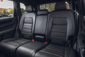 مقاعد هوندا CR-V 2024 الخلفية