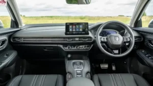 مقصورة هوندا ZR-V 2024