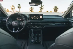 مقصورة هوندا أكورد 2024