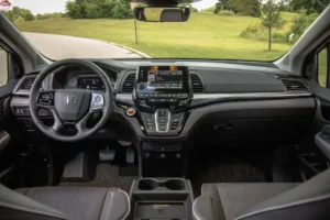 مقصورة هوندا أوديسي 2024