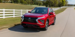 ميتسوبيشي اكليبس كروس 2024