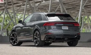 خلفية أودي RS Q8 2024