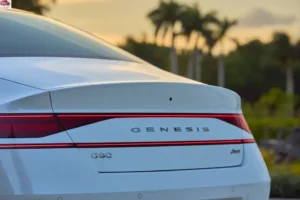 خلفية جينيسيس G90 2024