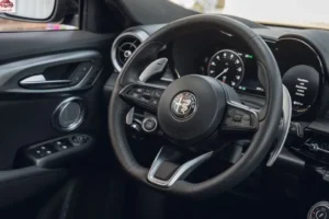 عجلة قيادة ألفا روميو تونالي 2024