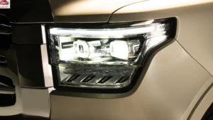 مصابيح تانك 500 2024 الأمامية