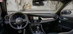 مقصورة ألفا روميو جوليا 2024