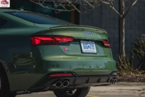 خلفية أودي S5 سبورت باك 2024