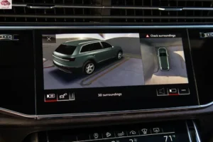 شاشة أودي Q7 2024