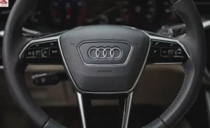 عجلة قيادة أودي A7 2024