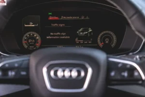 قمرة قيادة أودي A4 2024