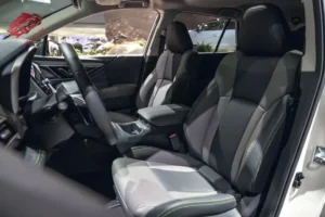 مقاعد سوبارو أوتباك 2024 الأمامية