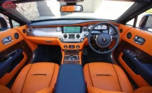 مقصورة رولز رويس داون 2024