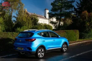 جانب إم جي ZS الكهربائية 2024