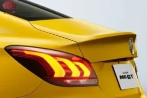 مصابيح إم جي GT 2024 الخلفية