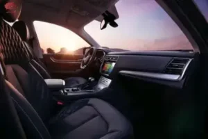 مقاعد إم جي RX8 2024