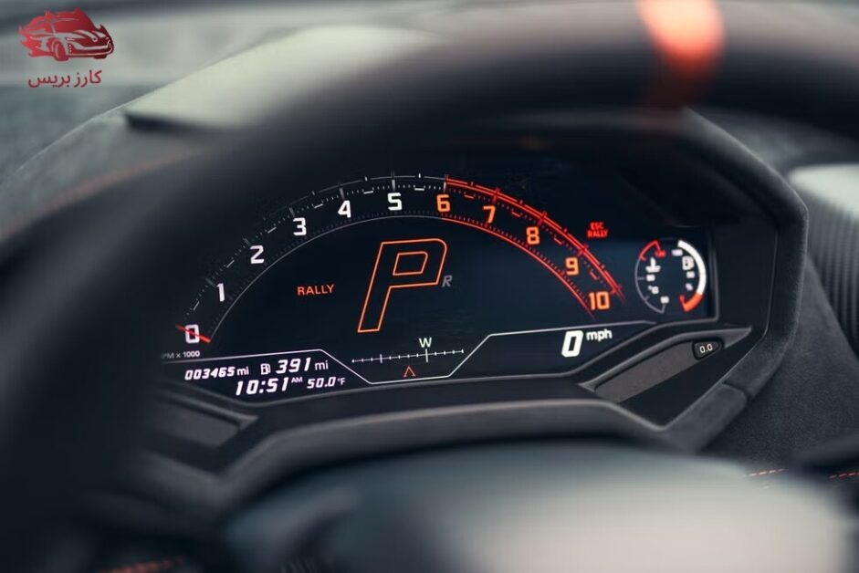 لامبورجيني هوراكان 2025 – سوبركار إيطالية خارقة تجمع بين الأداء الأسطوري والتصميم الجريء 6 قمرة قيادة لامبورجيني هوراكان 2025
