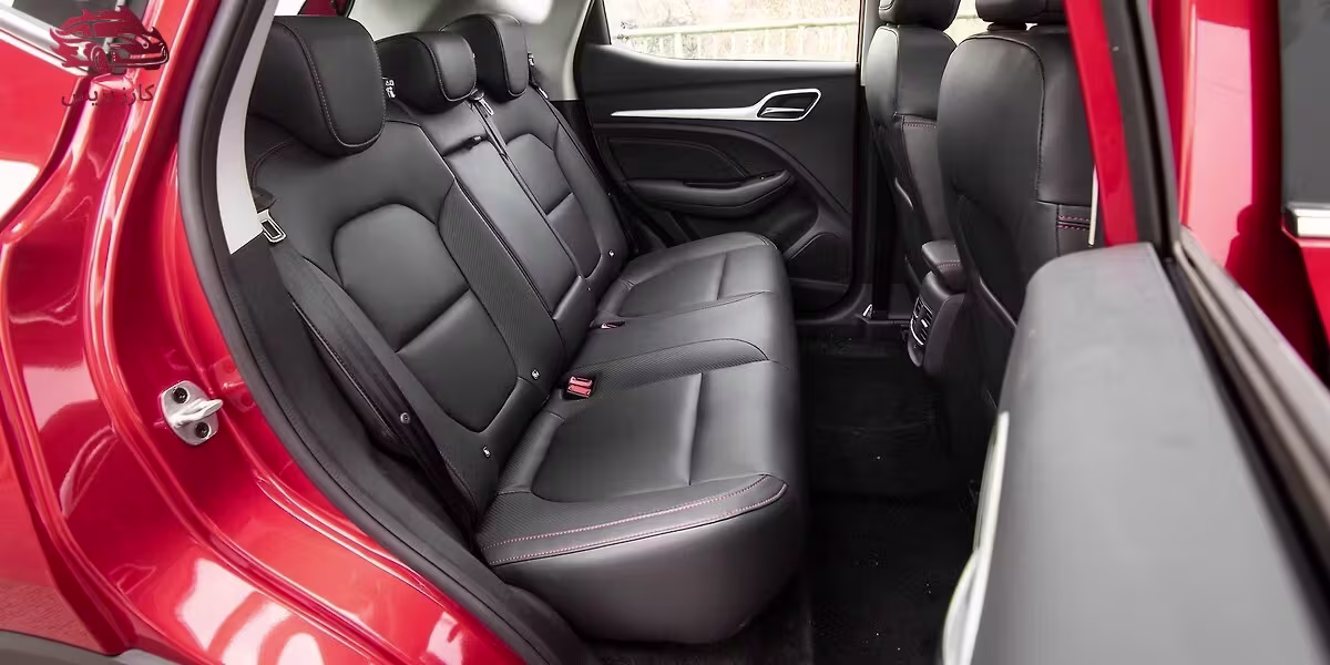 إم جي ZS EV 2026 – دفع رباعي كهربائية بسعر منافس ومواصفات عملية في الدول العربية 12 مقاعد إم جي zs ev 2026 الخلفية