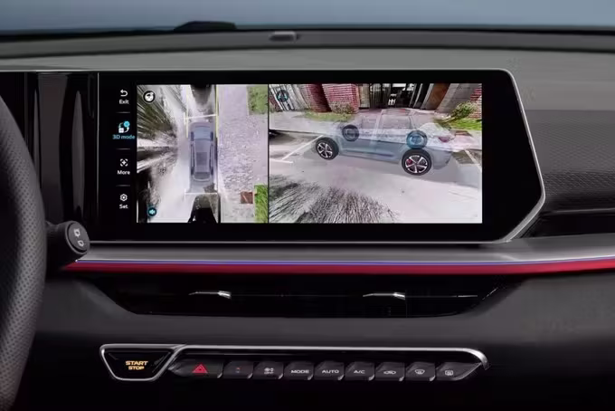 جيلي كولراي 2026: 174 حصان وتجهيزات بسعر تنافسي هل أصبحت تهديد حقيقي لهيونداي كريتا؟ 7 شاشة جيلي كولراي 2026