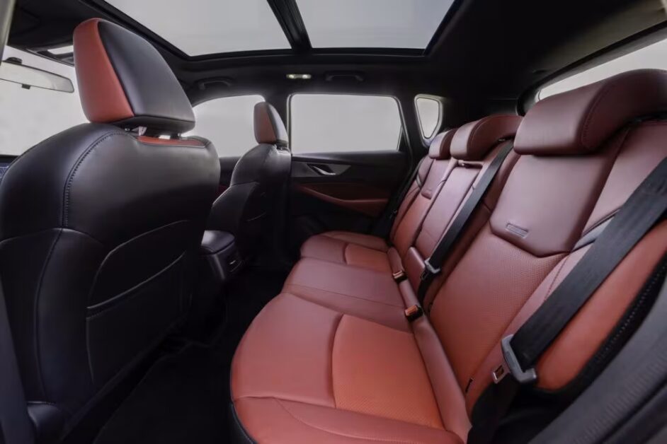 شانجان CS35 بلس 2026: هل هي حقا صدمة المنافسين؟ اكتشف لماذا يعشقها الجميع 9 مقاعد شانجان cs35 بلس 2026