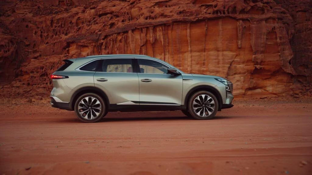 جانب شانجان cs75 بلس 2026