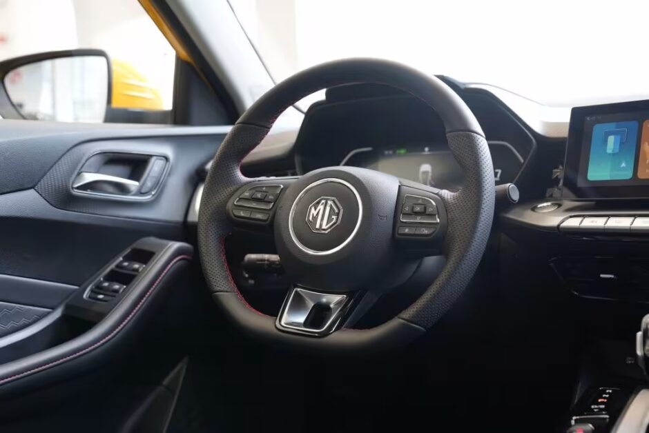 عجلة قيادة إم جي gt 2026