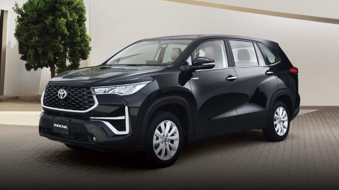 أسعار ومواصفات تويوتا إنوفا 2026 في الإمارات