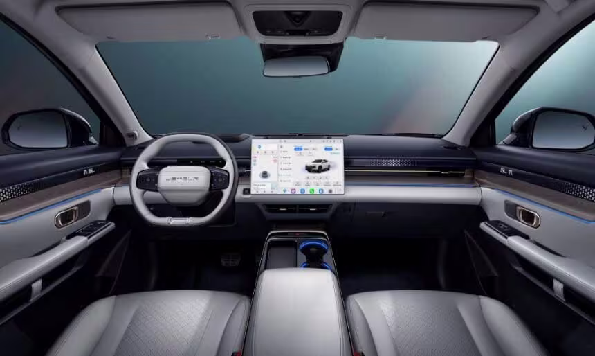 جيتور داشينج 2026: هل هي سيارة فضاء أم SUV؟ اكتشف السعر والمواصفات التي صدمت المنافسين! 6 مقصورة جيتور داشينج 2026