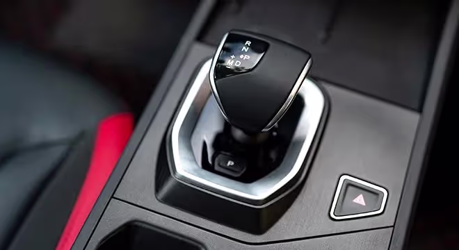 جيتور داشينج 2026: هل هي سيارة فضاء أم SUV؟ اكتشف السعر والمواصفات التي صدمت المنافسين! 7 ناقل حركة جيتور داشينج 2026